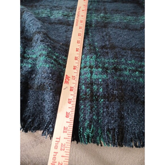 Orvis Plaid Fringe Poncho One Size Navy Green Soft Knit Cape Wrap Shawl - Picture 8 of 8